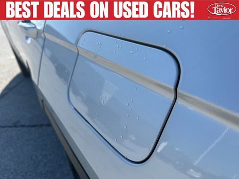 Used 2024 Jeep Grand Cherokee Altitude AWD/4WD image 43