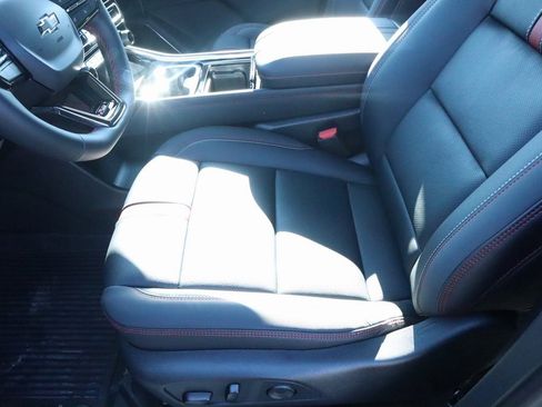 New 2026 Chevrolet Traverse RS w/ LPO, Floor Liner Package image 11