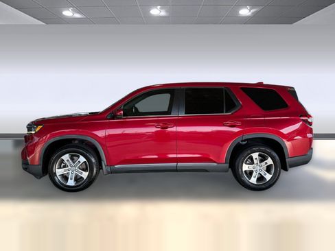 Used 2023 Honda Pilot EX-L image 2