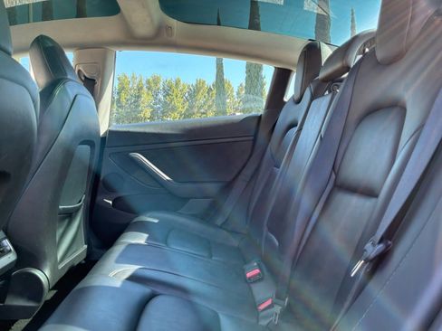 Used 2023 Tesla Model 3 Standard Range RWD image 17