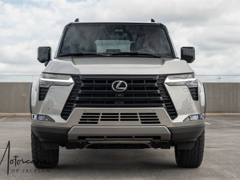 Used 2026 Lexus GX 550 AWD/4WD image 6