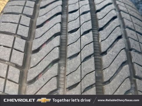 Certified 2024 Chevrolet Tahoe Premier w/ Premium Package image 35