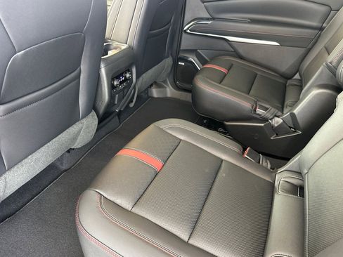 New 2026 Chevrolet Traverse RS FWD image 13
