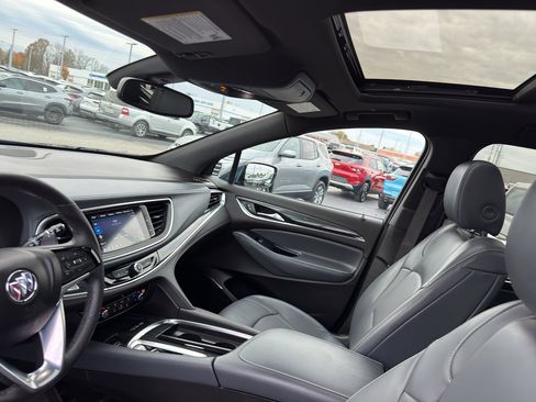 Certified 2023 Buick Enclave Essence w/ Experience Buick Package image 25