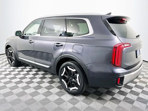 Used 2025 Kia Telluride S AWD/4WD image 8