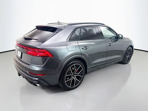 Used 2022 Audi SQ8 Prestige AWD/4WD image 7