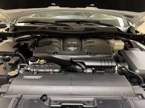 Used 2024 Nissan Armada SL w/ Midnight Edition Package image 28