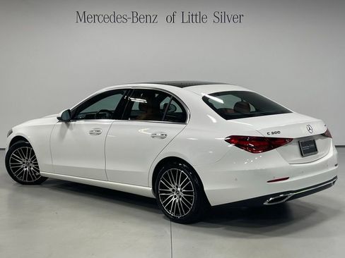Used 2023 Mercedes-Benz C 300 4MATIC Sedan image 3