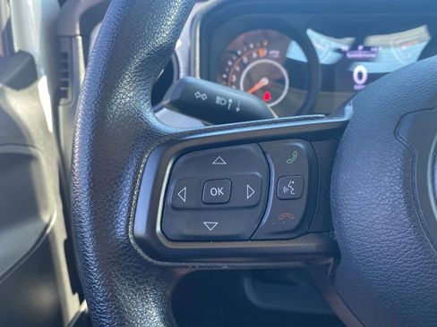 Used 2024 Jeep Gladiator Sport AWD/4WD image 10