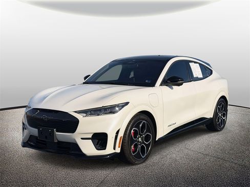 Used 2023 Ford Mustang Mach-E GT image 7