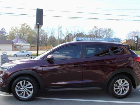 Used 2016 Hyundai Tucson SE w/ Option Group 12 image 11