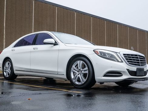 Used 2017 Mercedes-Benz S 550 Sedan image 2