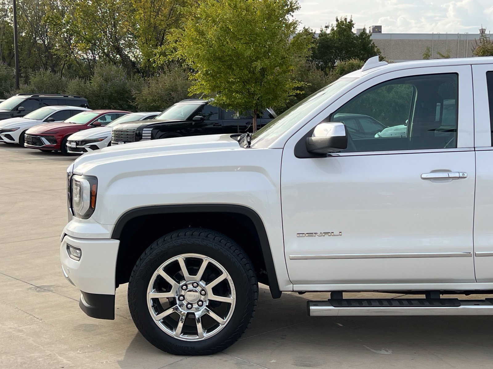 Used 2018 GMC Sierra 1500 Denali AWD/4WD image 8