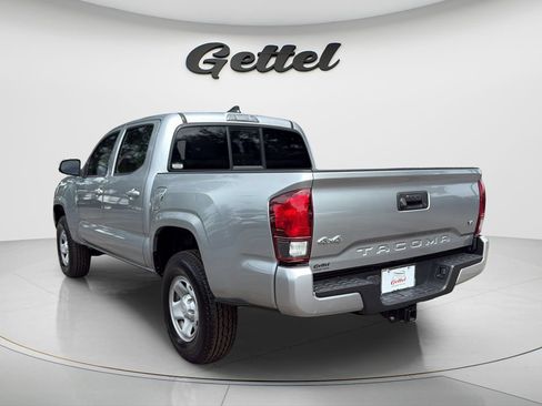 Used 2022 Toyota Tacoma SR AWD/4WD image 7