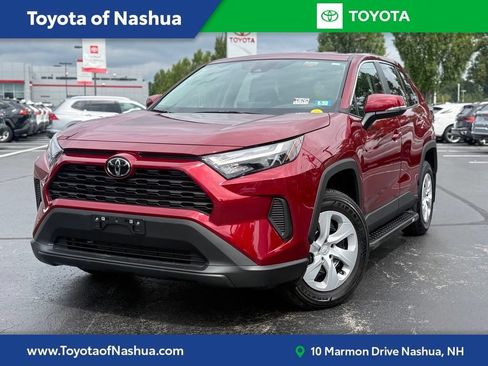 Used 2025 Toyota RAV4 LE AWD/4WD image 1