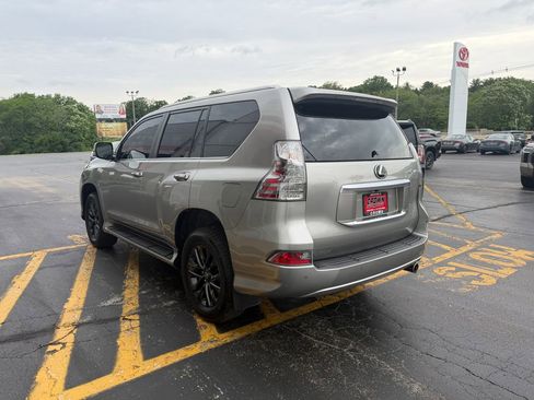 Used 2023 Lexus GX 460 Premium AWD/4WD image 7