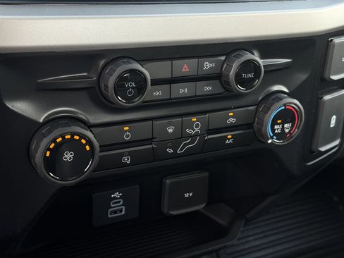New 2026 Ford F250 XL RWD image 19