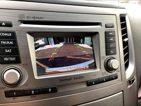 Used 2014 Subaru Outback 2.5i Limited w/ Moonroof Package image 23