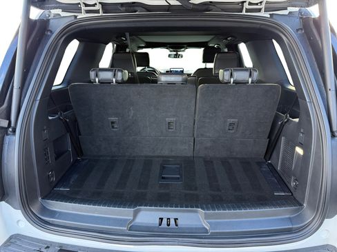 Certified 2023 Ford Expedition Platinum image 17