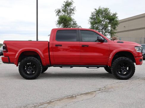 Used 2024 RAM 1500 Big Horn AWD/4WD image 7