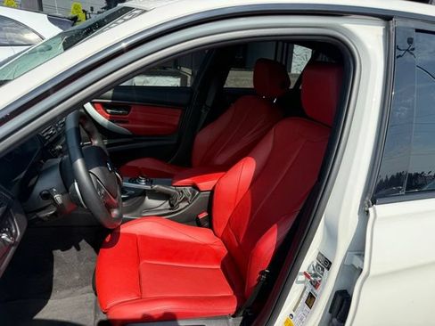 Used 2012 BMW 335i Sedan RWD image 11