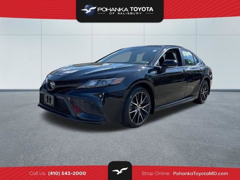 Used 2024 Toyota Camry SE w/ Blackout Package (TMS) image 1