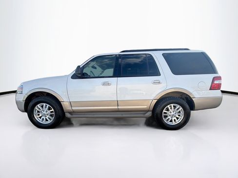 Used 2012 Ford Expedition XLT AWD/4WD image 4