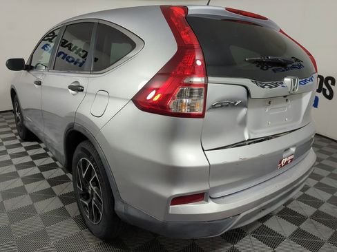 Used 2016 Honda CR-V SE image 2
