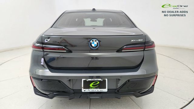 Used 2023 BMW i7 xDrive60 AWD/4WD image 5