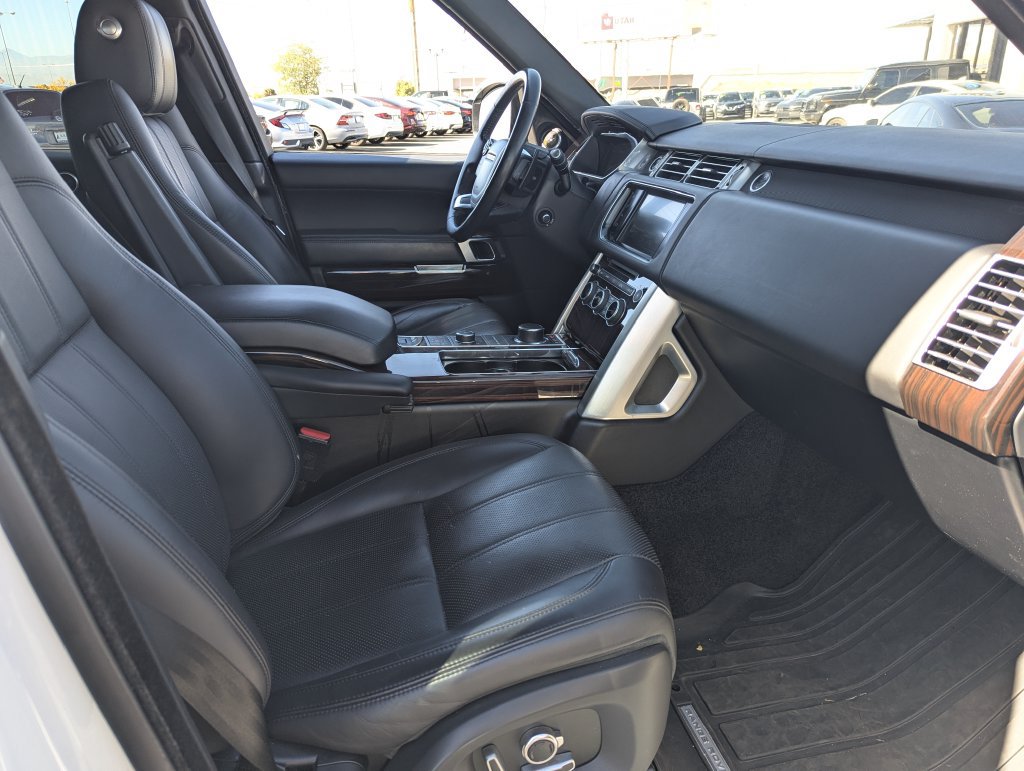 Used 2016 Land Rover Range Rover HSE AWD/4WD image 35
