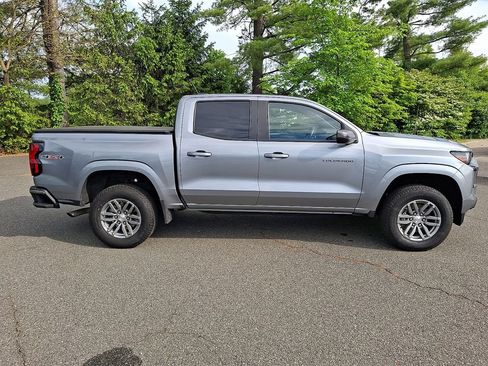 Certified 2024 Chevrolet Colorado LT w/ LT Convenience Package AWD/4WD image 7