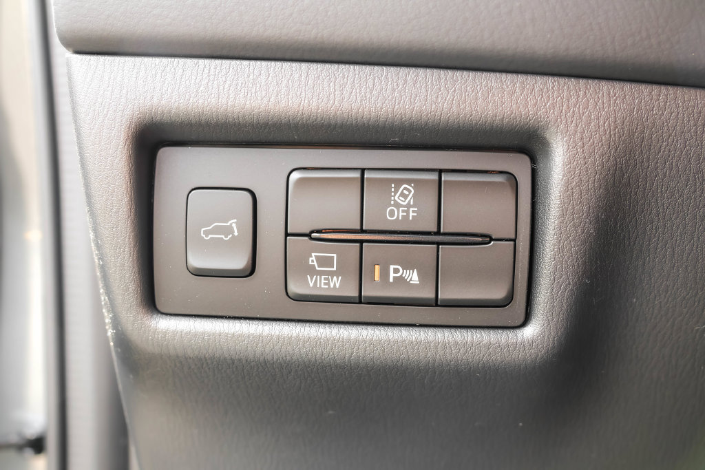Used 2025 MAZDA CX-5 Signature AWD/4WD image 19