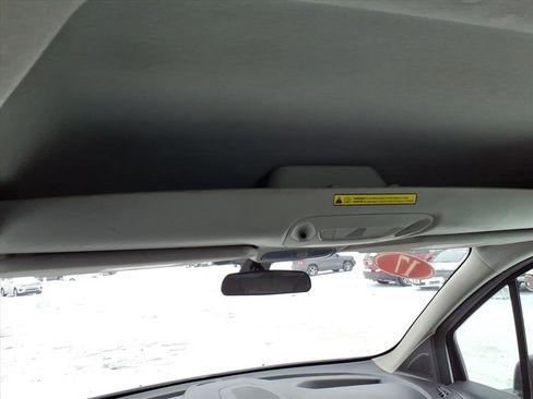 Used 2017 Ford Transit Connect XL image 12