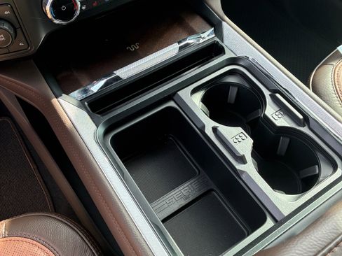 New 2025 Ford F350 King Ranch w/ FX4 Off-Road Package image 38