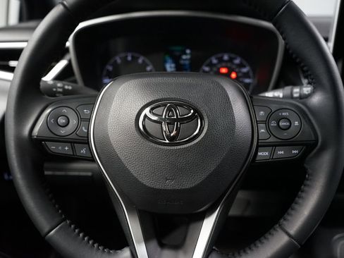 Certified 2025 Toyota Corolla SE image 12