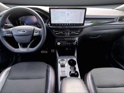 Used 2024 Ford Escape ST-Line w/ Tech Pack #1 image 7