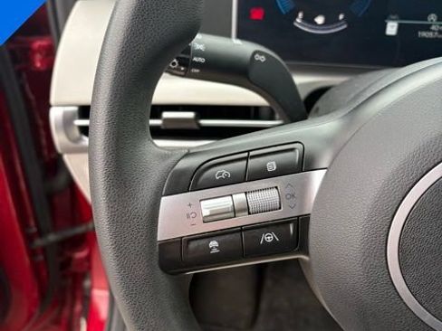 Used 2025 Hyundai Tucson SEL AWD/4WD image 14