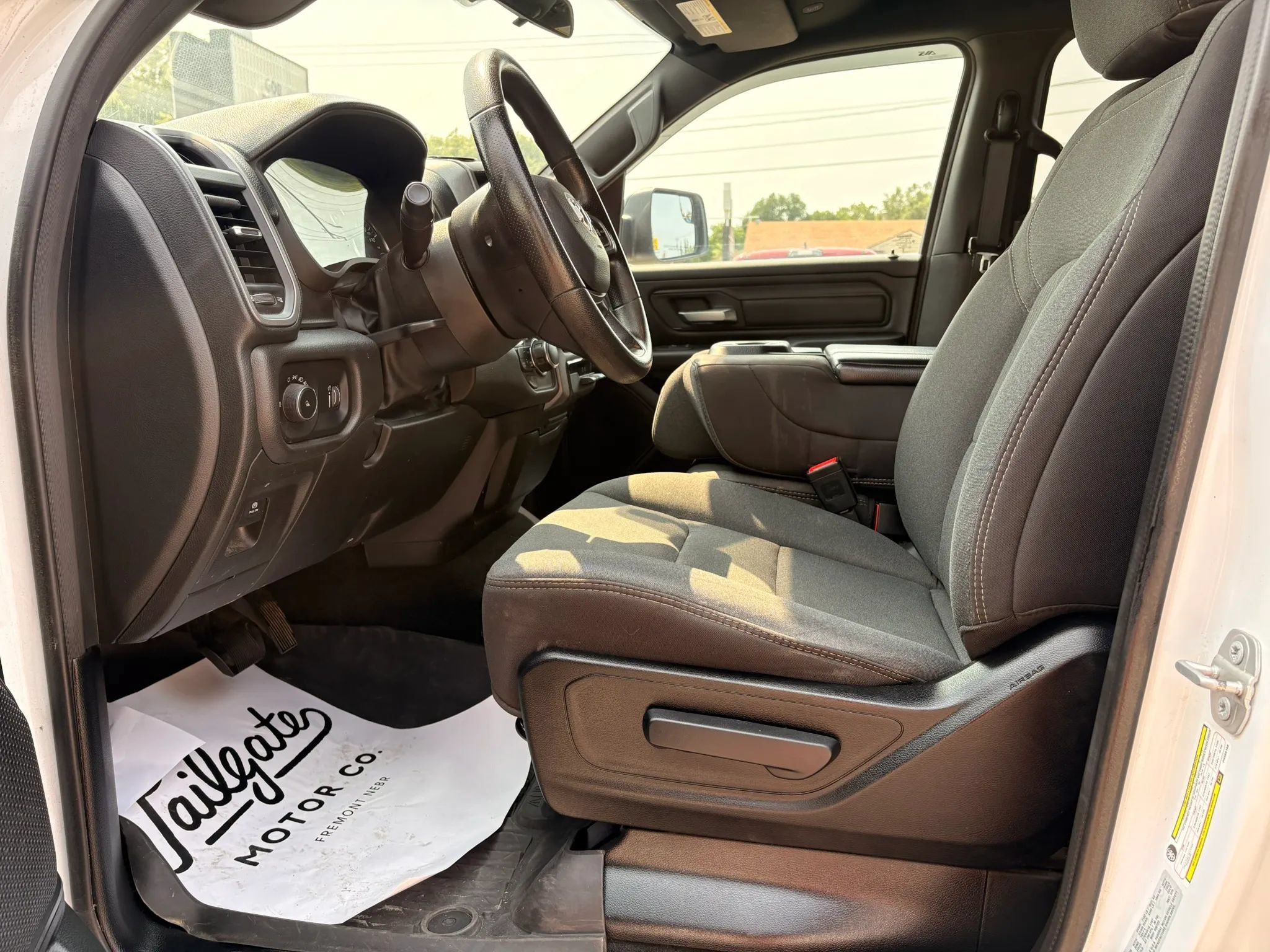 Used 2023 RAM 1500 Tradesman AWD/4WD image 16