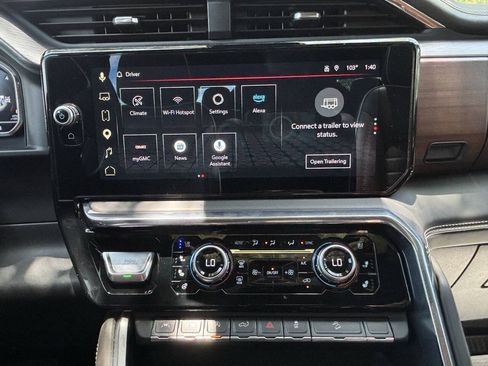 Used 2025 GMC Sierra 1500 Denali Ultimate AWD/4WD image 21