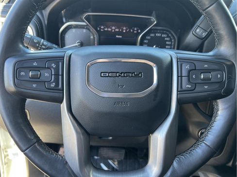 Used 2020 GMC Sierra 2500 Denali w/ Denali Ultimate Package image 21