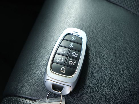 Used 2021 Hyundai Santa Fe Limited w/ Cargo Package image 56