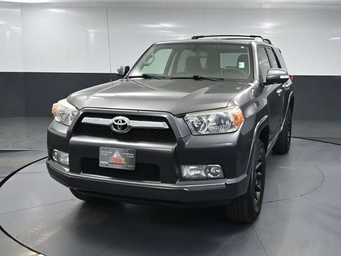 Used 2013 Toyota 4Runner SR5 w/ Convenience Pkg AWD/4WD image 10