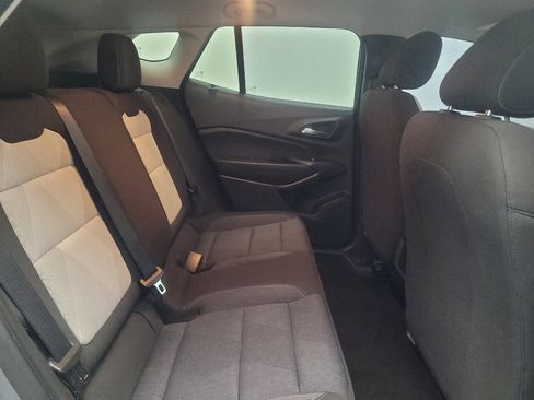 Used 2024 Chevrolet Trax LS image 19