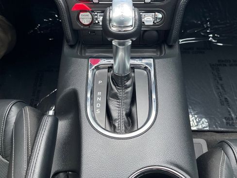 Used 2017 Ford Mustang GT Premium w/ Equipment Group 401A RWD image 18