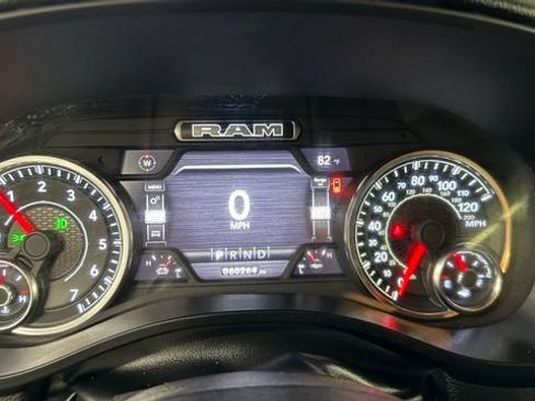 Used 2023 RAM 1500 Big Horn AWD/4WD image 34