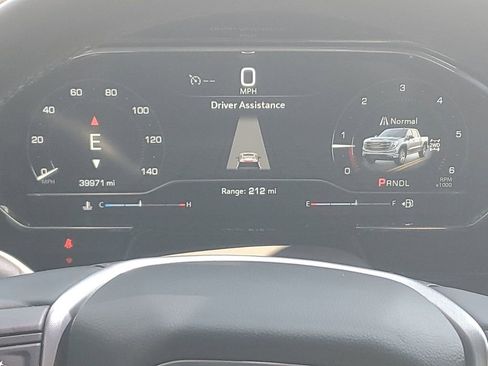 Used 2023 GMC Sierra 1500 Elevation image 37