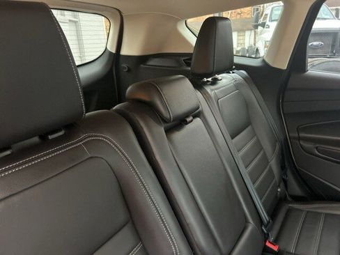 Used 2018 Ford Escape Titanium w/ Ford Safe & Smart Package image 12