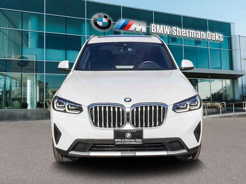 Used 2024 BMW X3 sDrive30i w/ Convenience Package image 2