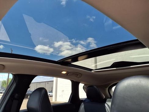 Used 2020 INFINITI QX50 Luxe FWD image 9