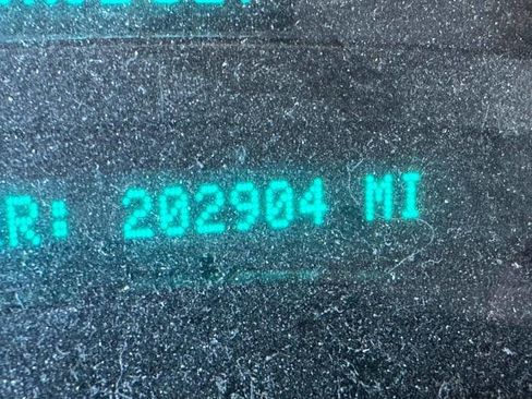 Used 2005 Chevrolet Tahoe LS w/ Preferred Equipment Group image 39